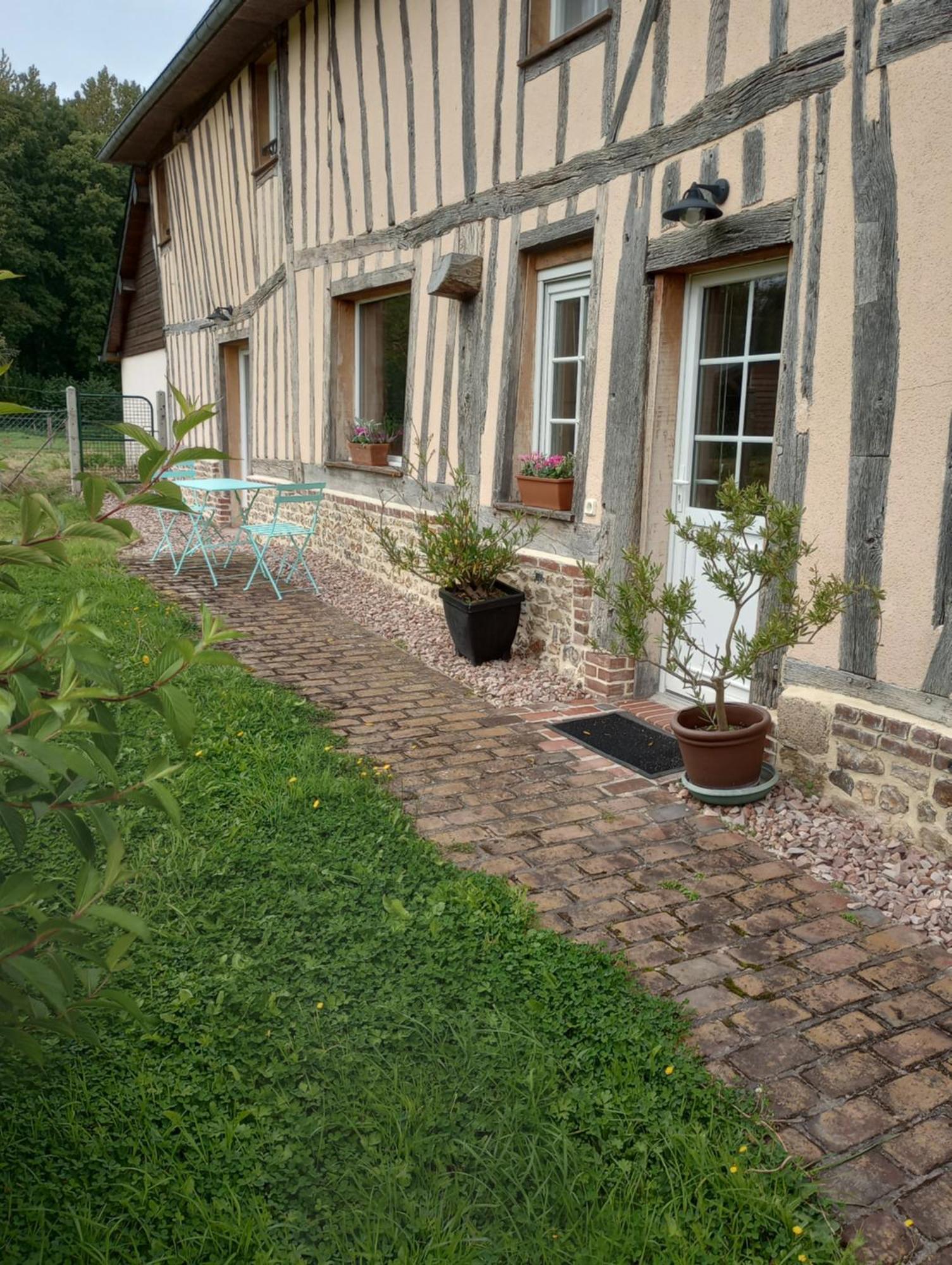 L'Escale Lägenhet Cormeilles  Exteriör bild